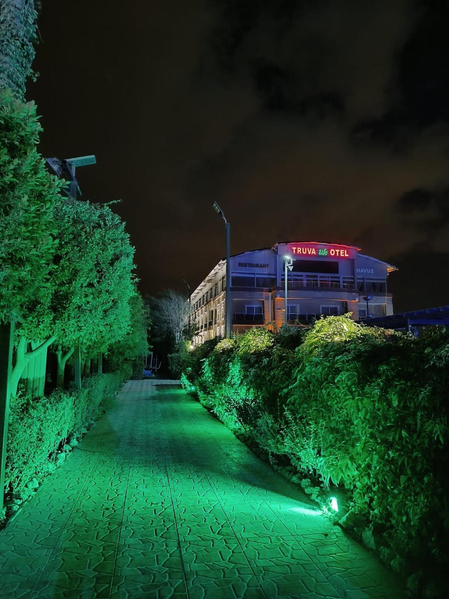 Truva Life Hotel Samandag Exterior foto